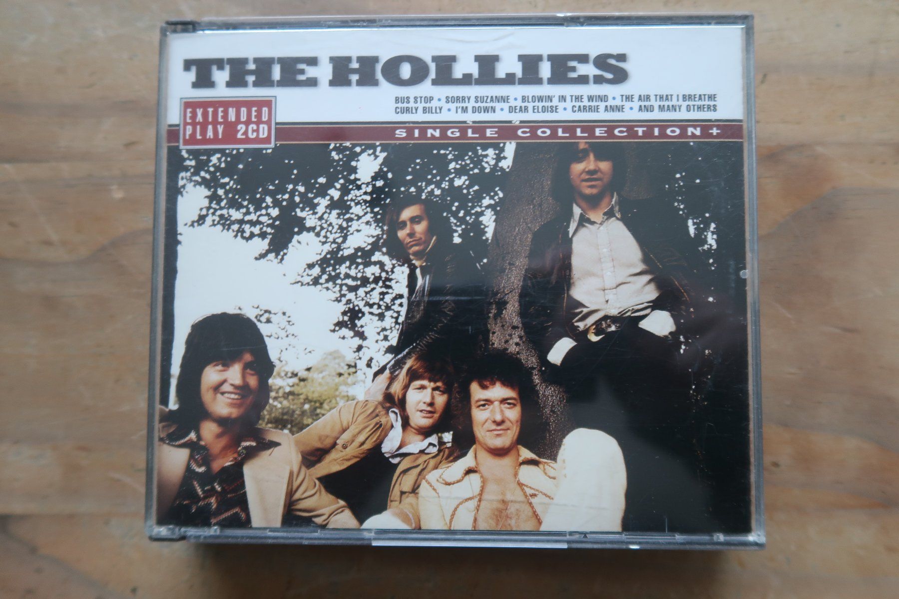 CD: THE HOLLIES - SINGLE COLLECTION - 2x CD – Usato da Basel venduto da Patiscat