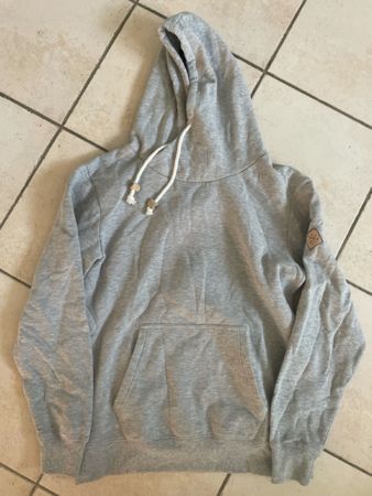 FSBN Hoodie Gr.L, Slim Fit, Grau - Top Zustand!