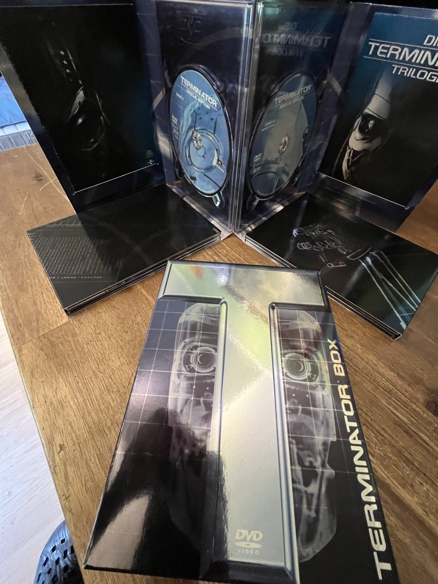Alle DVDs: TERMINATOR BOX 6 DVD's – Gebraucht aus Wiesenberg von  1