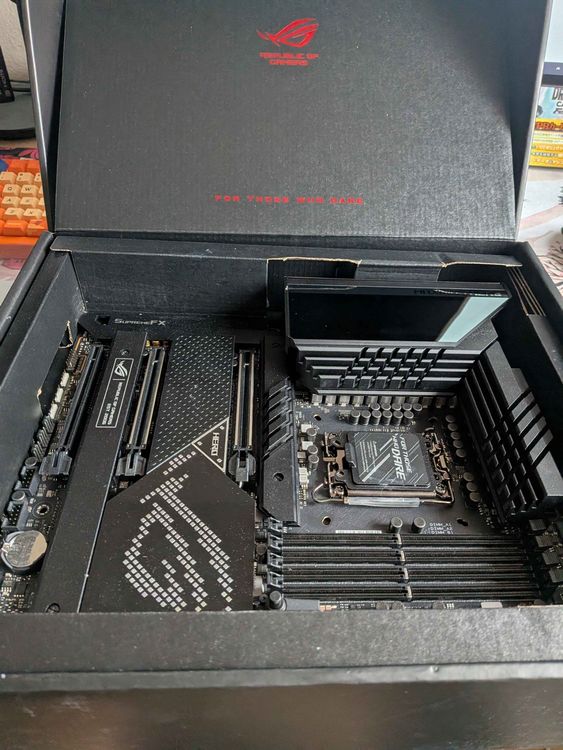 ASUS ROG Maximus Z690 Hero – mit verbogenen Pins (Defekt) in Binningen ...