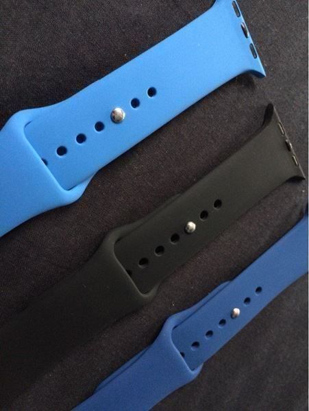 Armbänder & -reifen: Apple Watch 42 mm Silikon Armband   #104 – Neu und originalverpackt aus Montreux von CABLEKABEL 1
