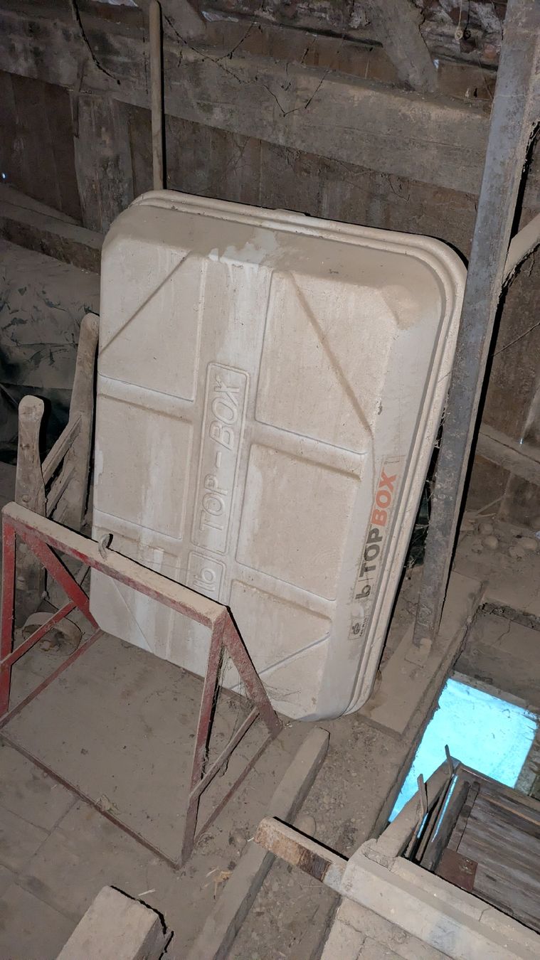 Topcase: Topbox für Auto oder Camper – Usato da wiedlisbach venduto da PriskaH04 1