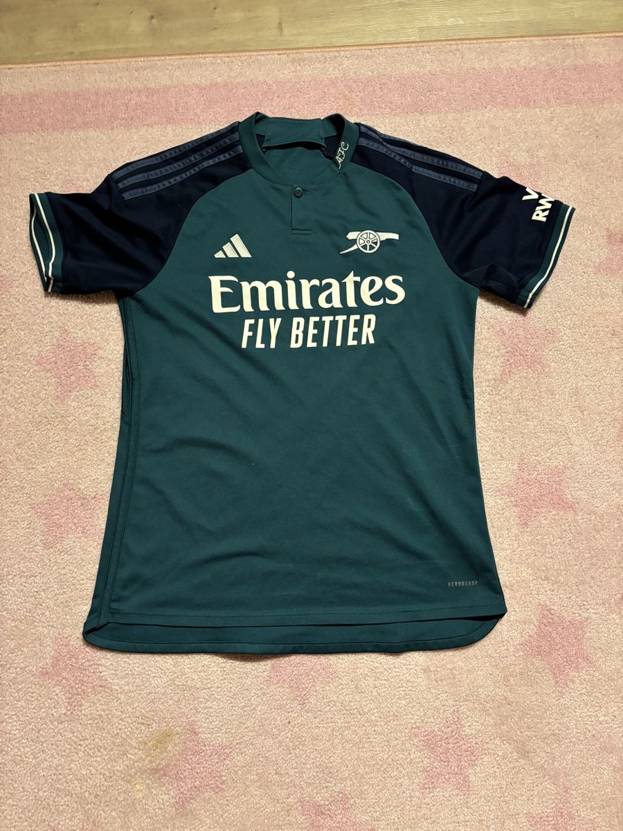 Arsenal Canottiere & Pantaloni: FC Arsenal Trikot – Usato da Wimmis venduto da Soccerfanshop