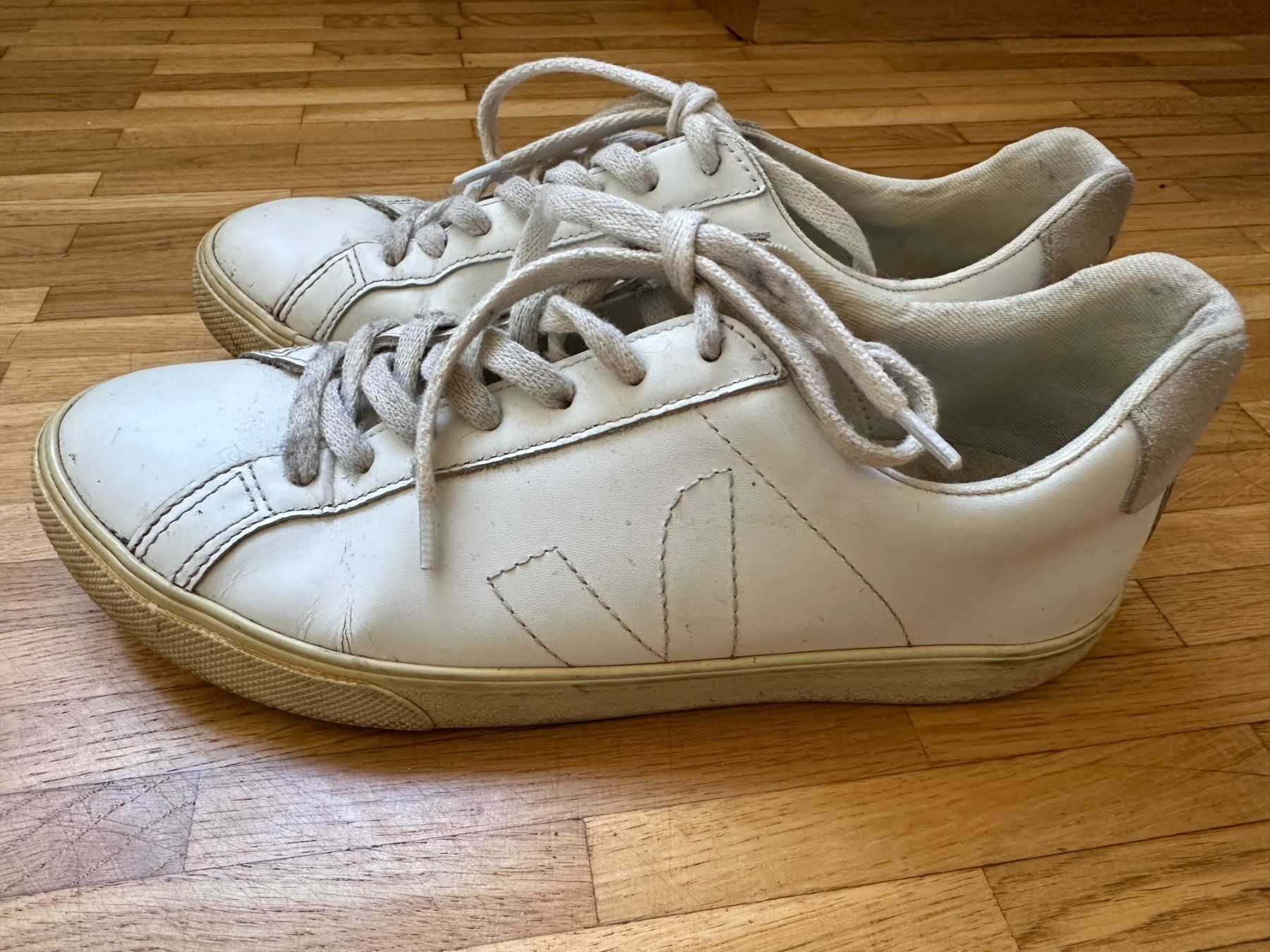 Veja Scarpe da donna: VEJA Esplar leather white Gr. 39 – Usato da Lausanne venduto da brixton 3