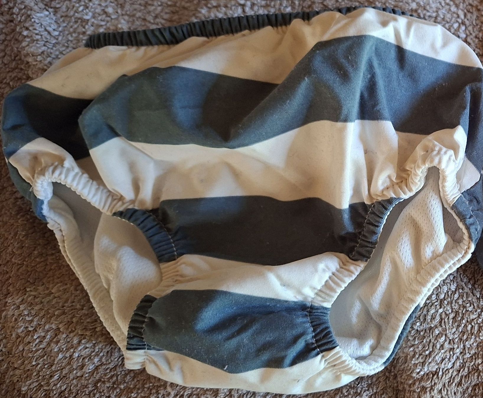 Pantaloni: Schwimmwindel mehrweg 62/68 – Usato da Oeschenbach venduto da wid_7yqd
