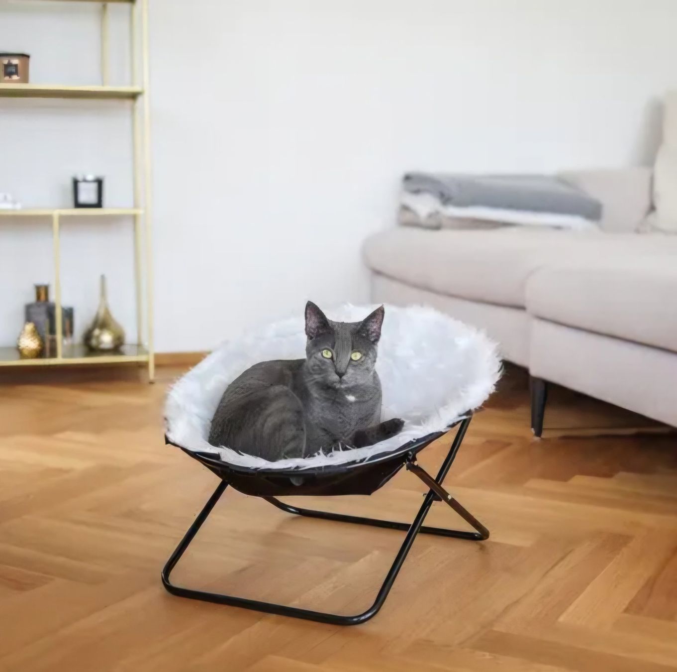 Cucce & Letti: Panier hamac Sharon pour chat 50 cm – Usato da Palézieux venduto da VeroniqueDelacretaz 1