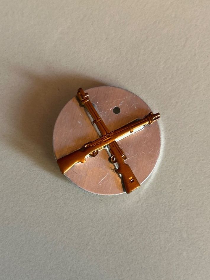 Medaglie: Originale alte Schweizer Armee Abzeichen Schützen 1949 – Usato da Villnachern venduto da RicardoMary