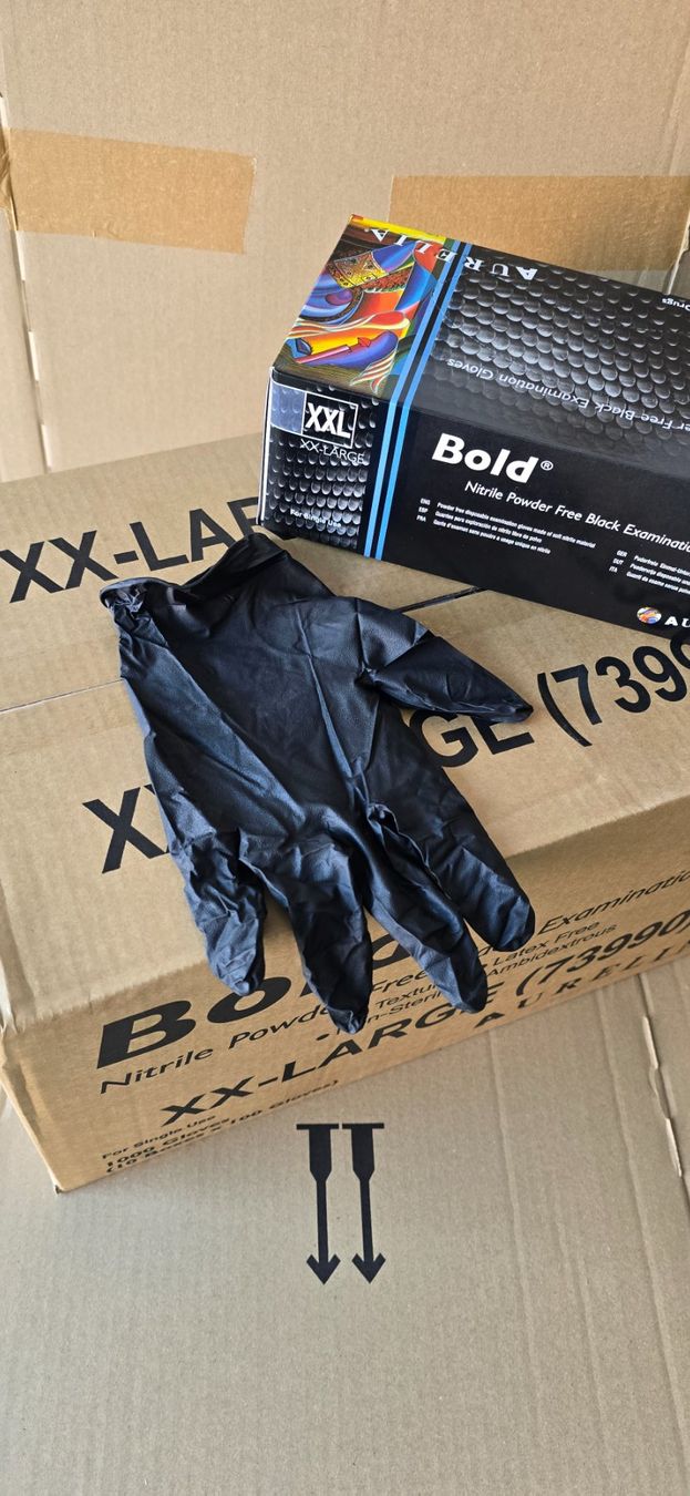 Gants & mitaines : Nitril Einweg Handschuhe Schwarz 1000 Stück – Neuf avec emballage d'origine à Luzern par der 1