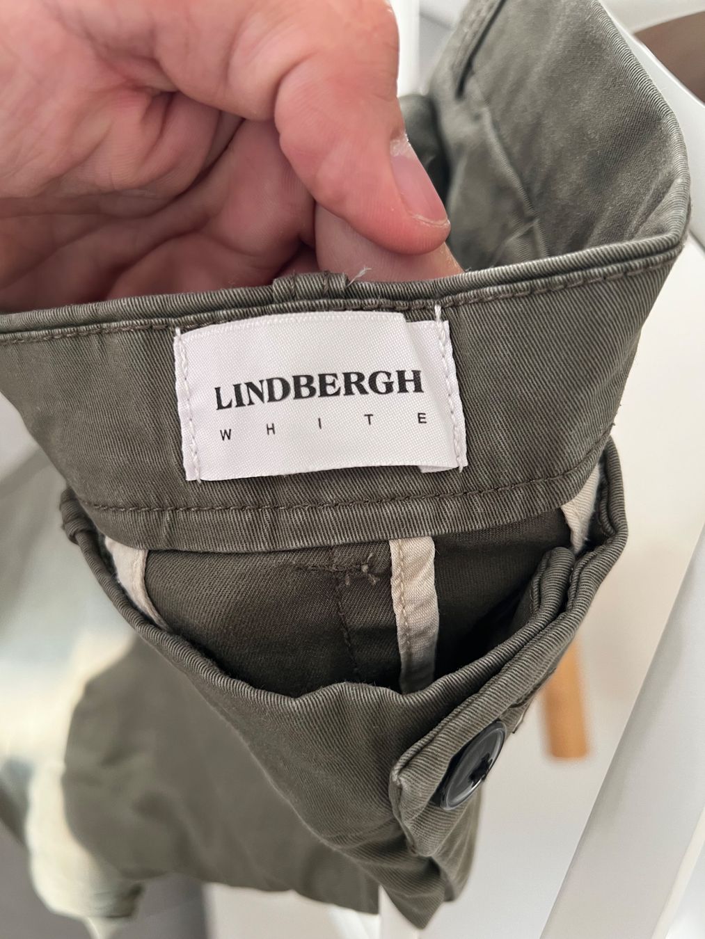 Lindeberg Hosen: Lindbergh Chino Hose 32/30 – Gebraucht aus Oberwil-Lieli von Jo-Ke 1