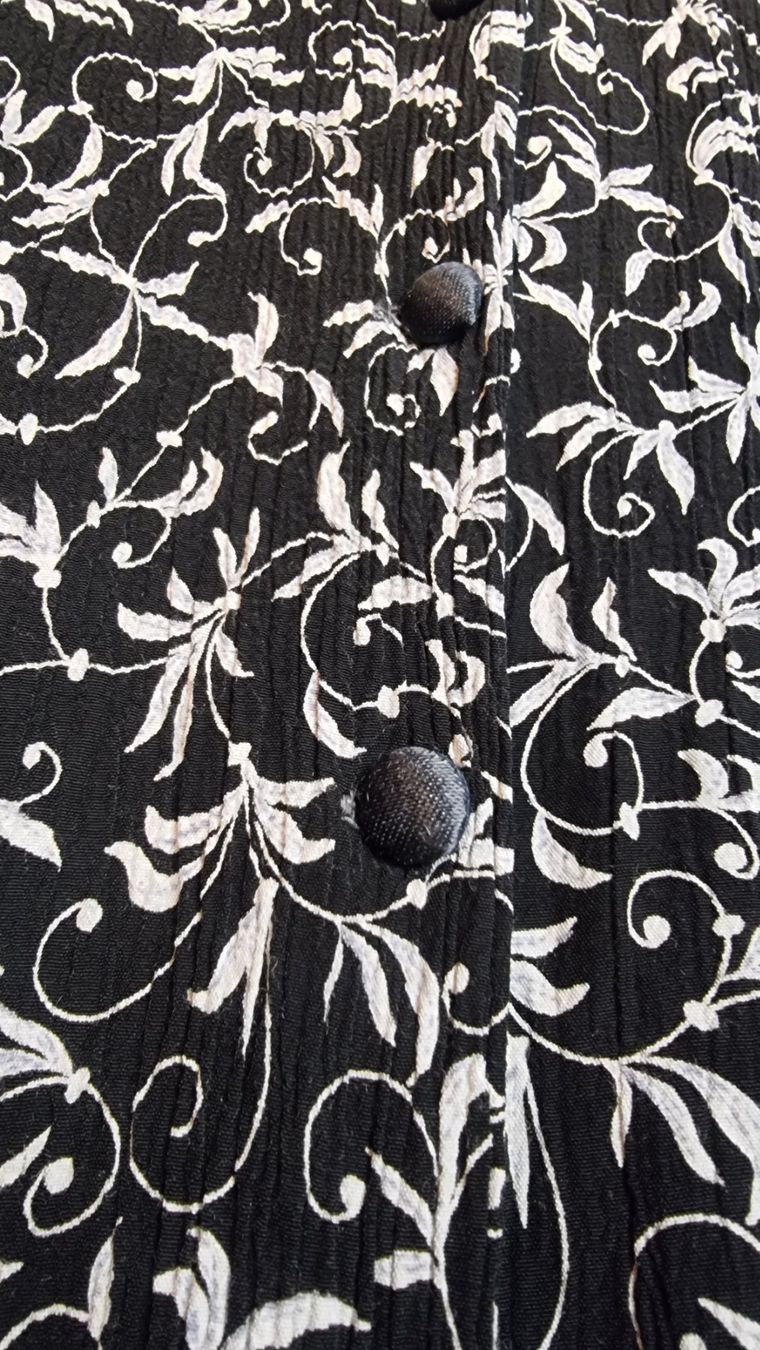 Blusen: Vintage Bluse Größe 38/40 – Gebraucht aus Wald ZH von Martin79 2