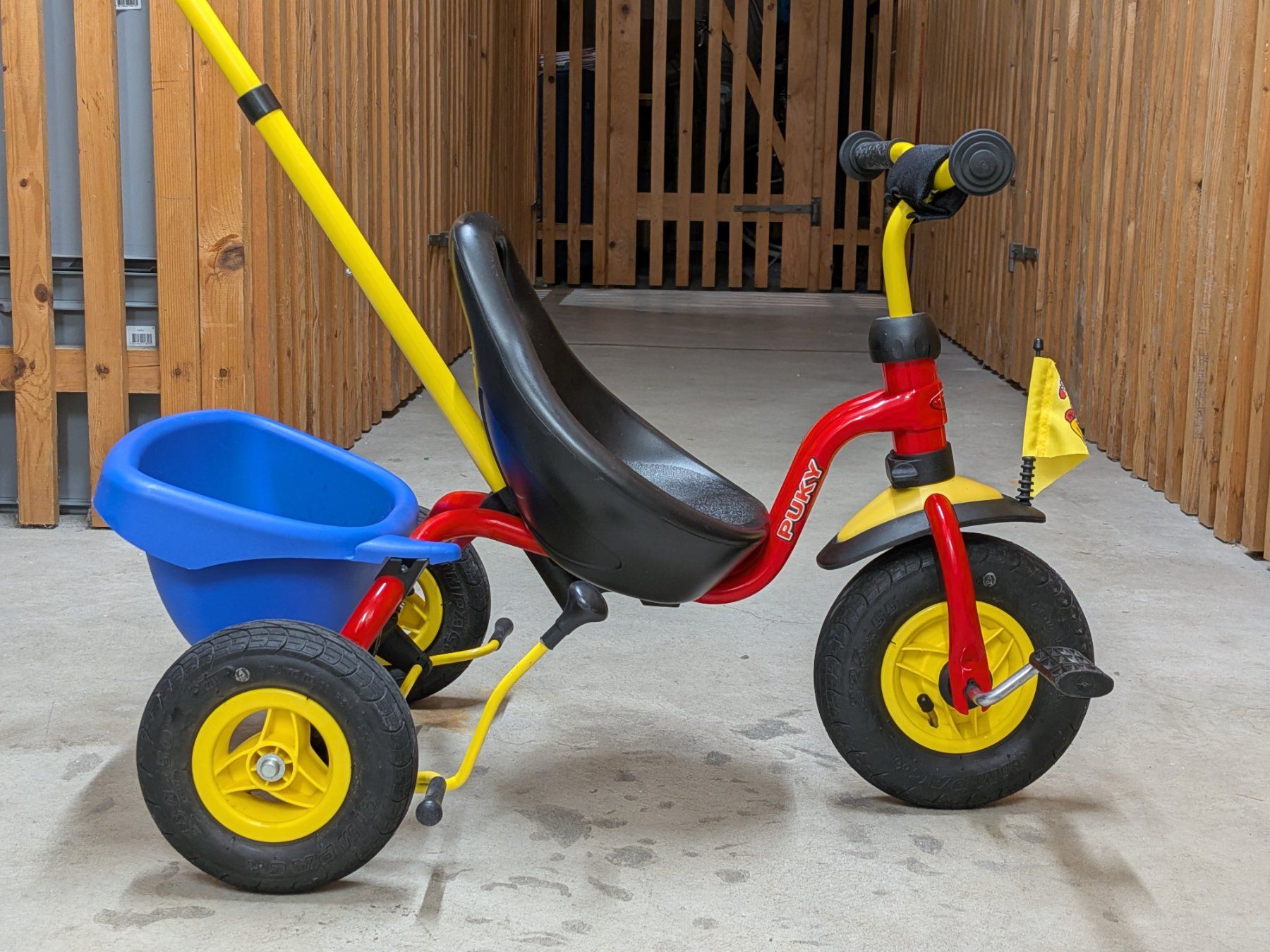 Puky Veicoli per bambini: Puky Dreirad mit Luftreifen – Usato da Wallisellen venduto da Yurito