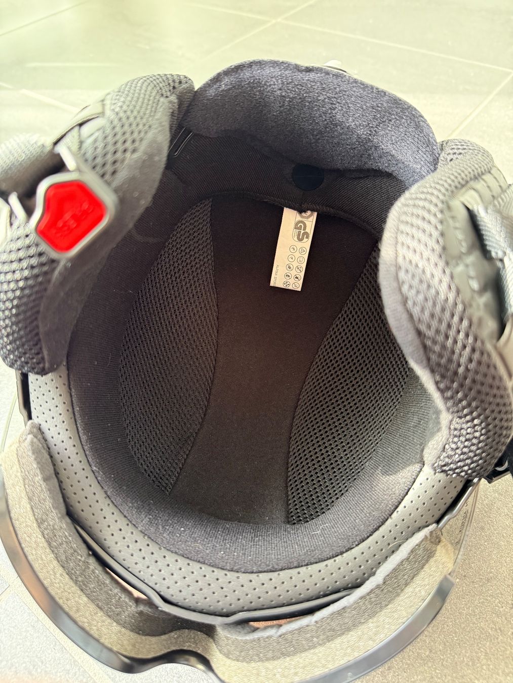 Alpina Helme: Alpina Ski Helm – Gebraucht aus Worb von le_castor 3