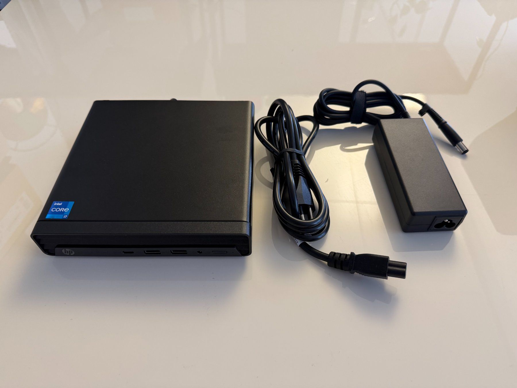 Hewlett Packard PCs: HP ThinClient PC - Elite Mini 800 G9 – Defekt aus Zürich von mantis_tech