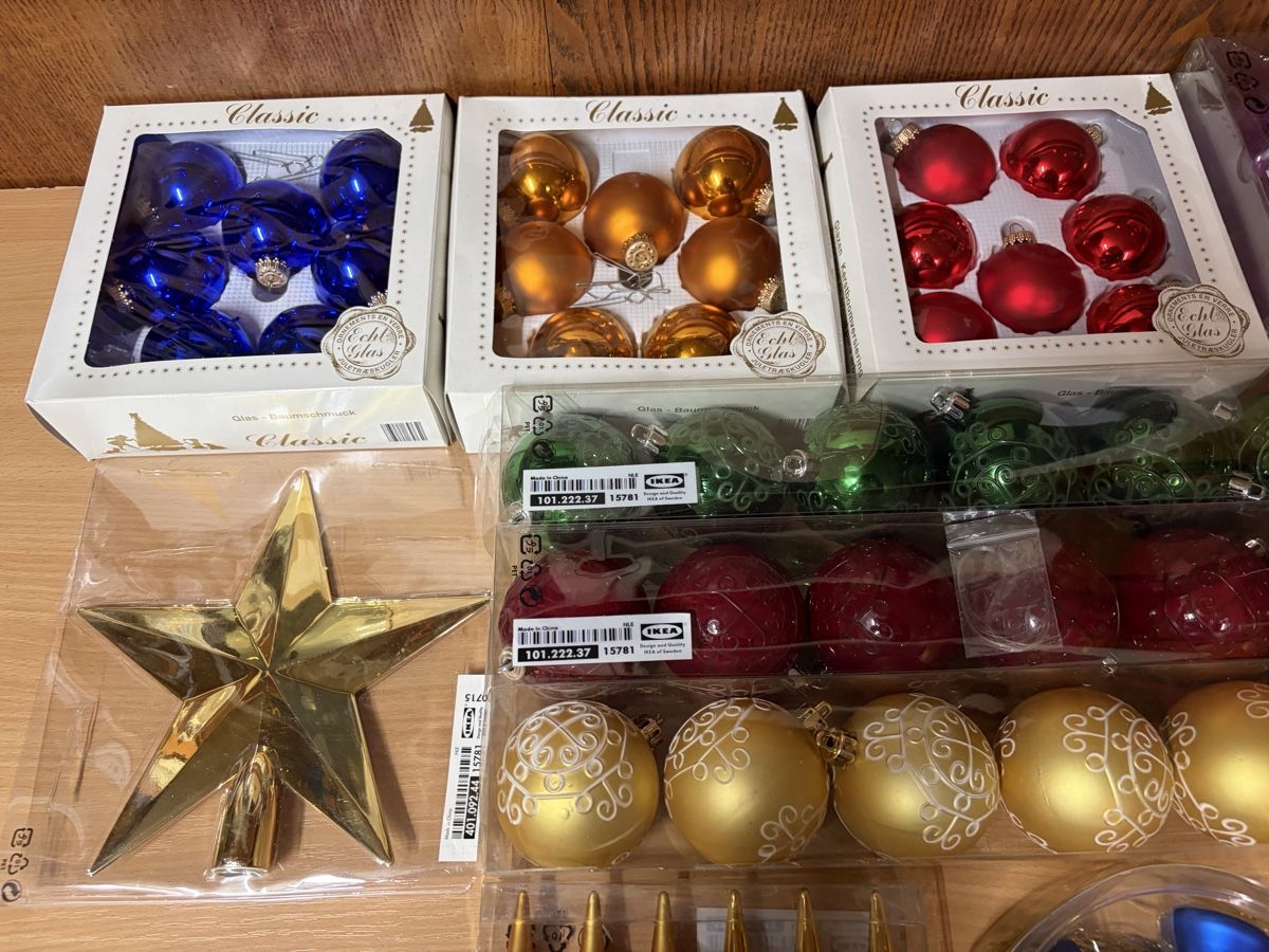 Tutte le decorazioni: Karton voller Weihnachts-/Christbaum-Schmuck – Nuovo (secondo la descrizione) da Grossaffoltern venduto da Schrecklassnach 4
