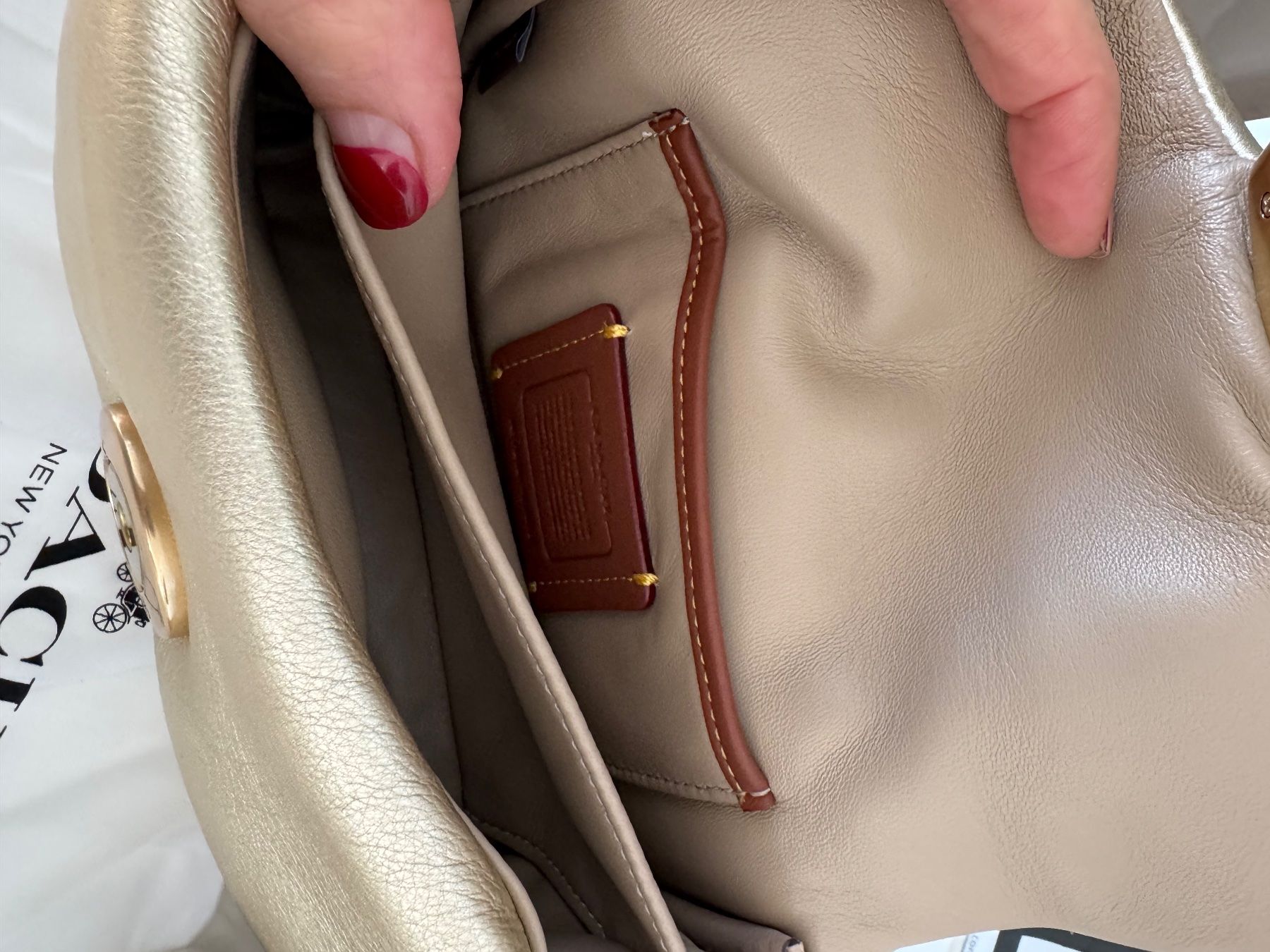 Coach Taschen: COACH Tabby Bag Pillow 18 Pale Gold – Gebraucht aus Zuerich von Moochie 5