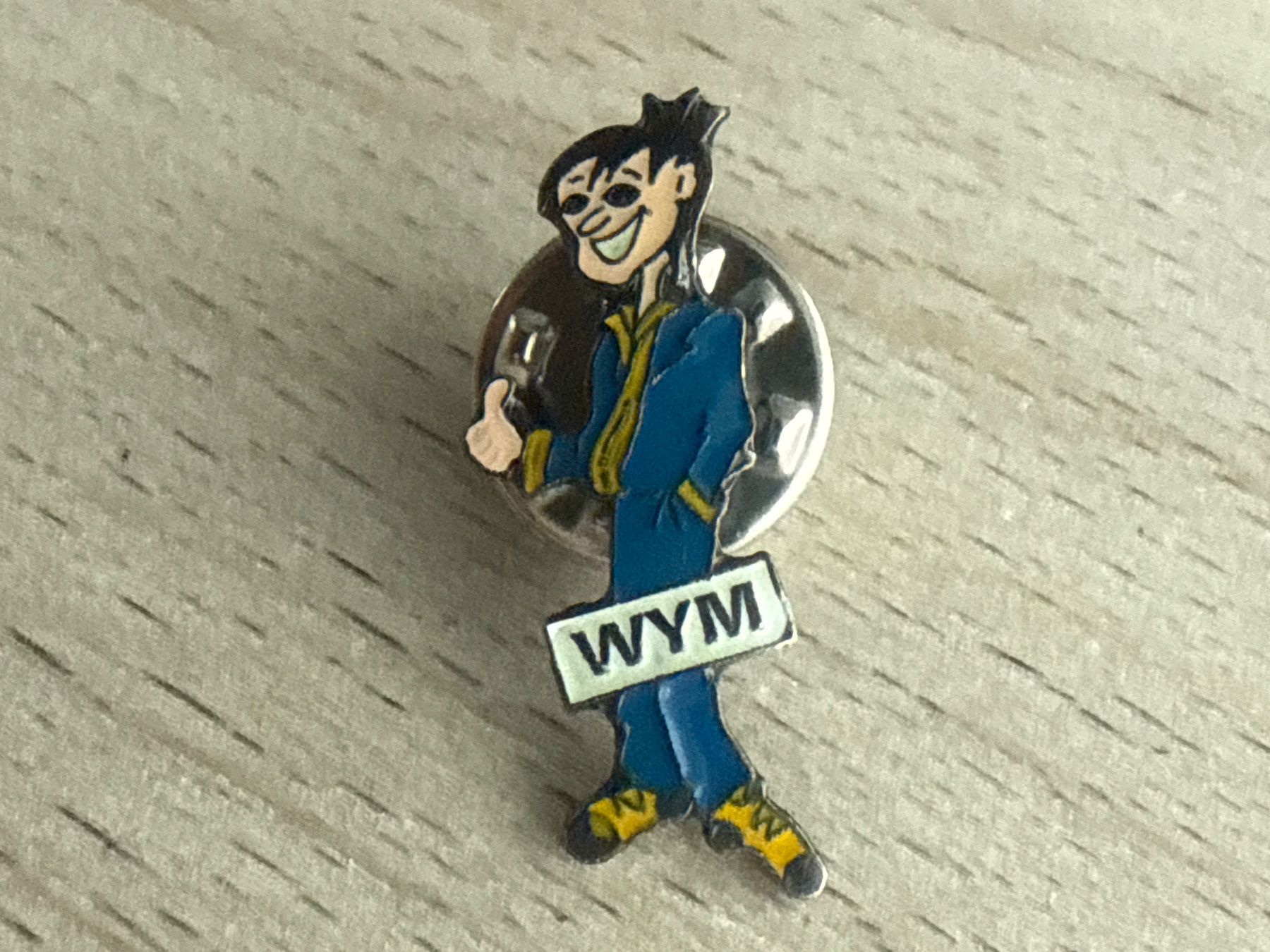 Placchette & Badge: Pin WYM – Usato da Glattbrugg venduto da Schweigmatt