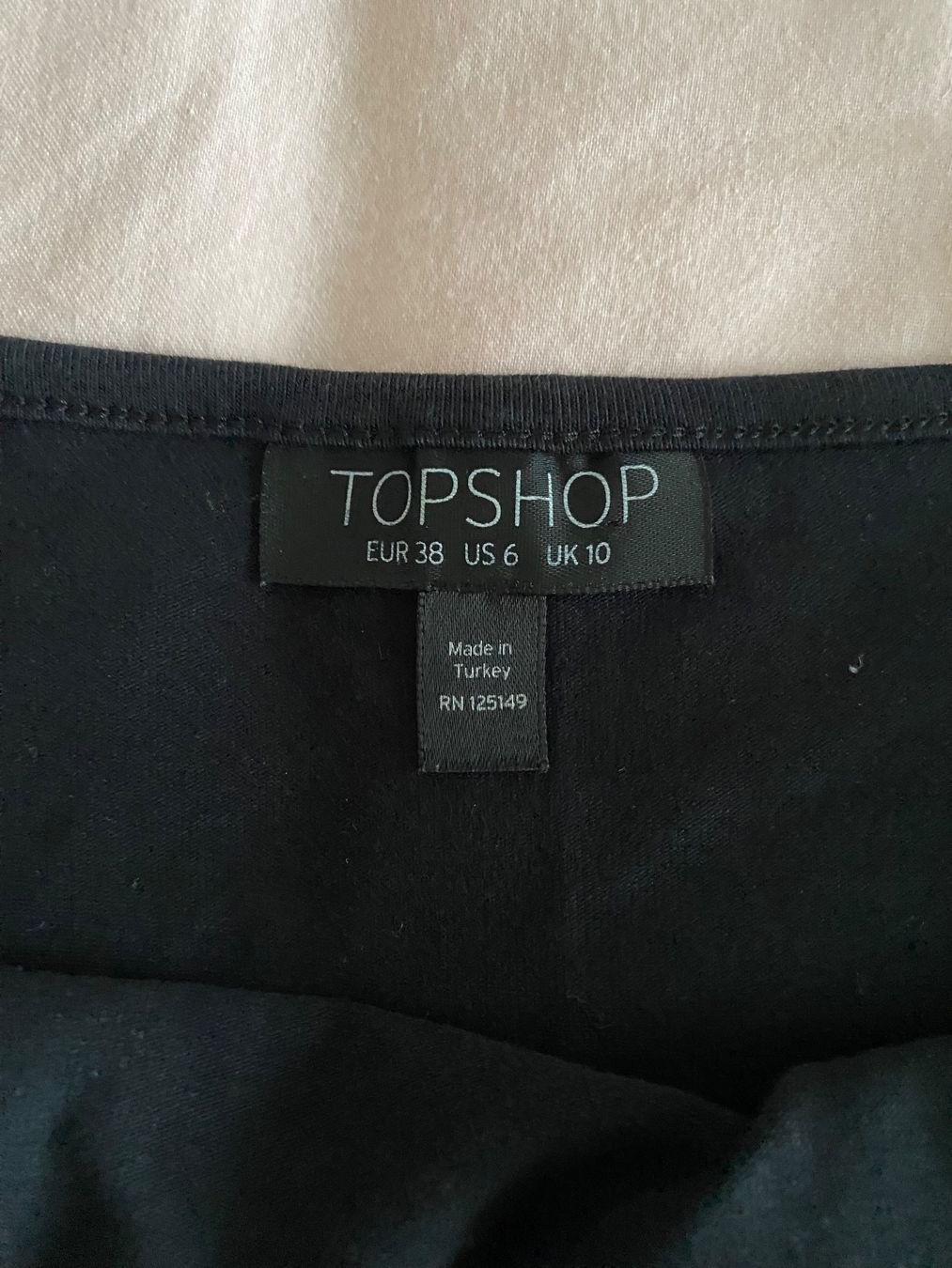 Topshop Vestiti: Schwarzes Jerseykleid mit Spitze am Oberteil, Grösse 38 – Usato da Kilchberg ZH venduto da lin_9p9m 4