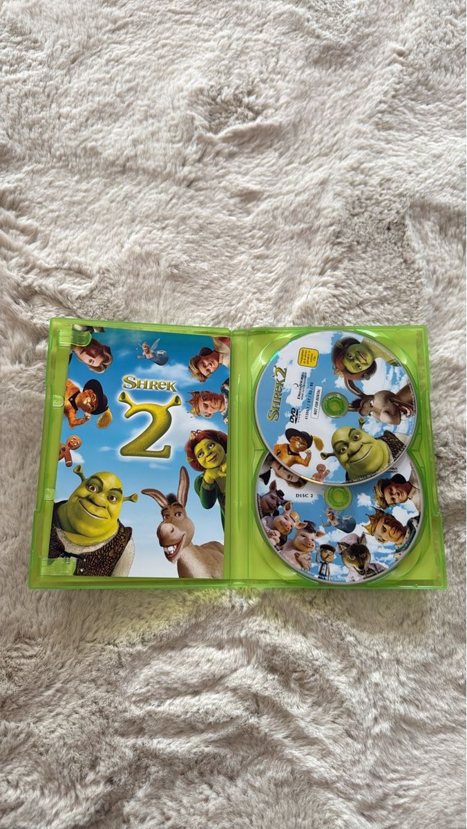 Tutti i DVDs: Shrek 2 DVD 2er Pack guter Zustand – Usato da Zürich venduto da pri_c2jq