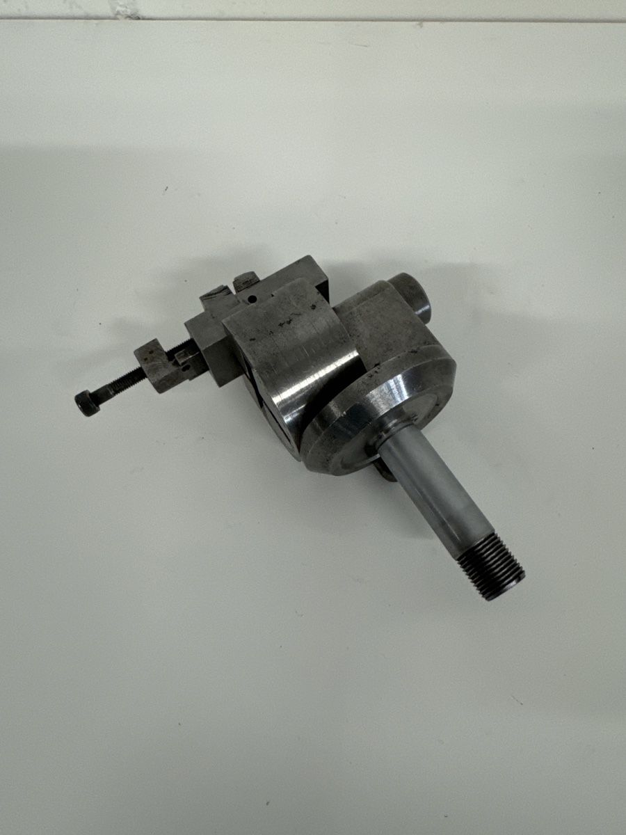 Tutti gli attrezzi: Porte - outils universel orientable – Usato da Aarberg venduto da SNMachines 1