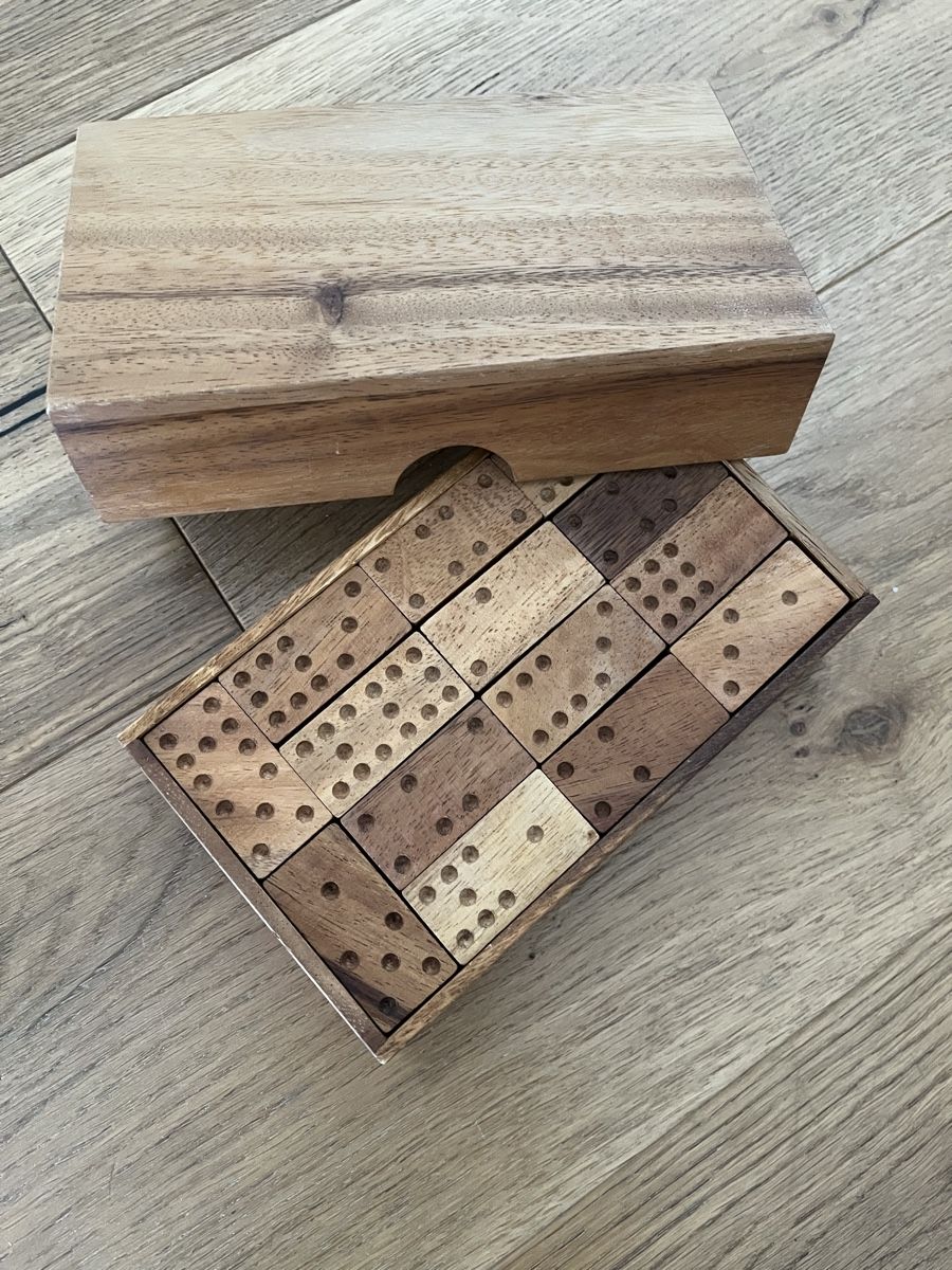 Spiele: Domino aus Holz – Gebraucht aus Aadorf von