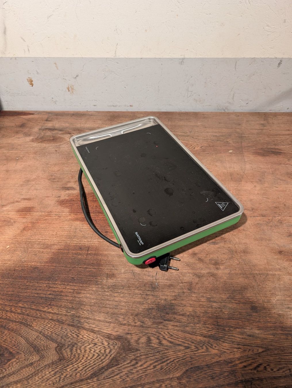 Griglie: Grill de table électrique Satrap – Usato da Portalban venduto da Deuxieme-vie 1