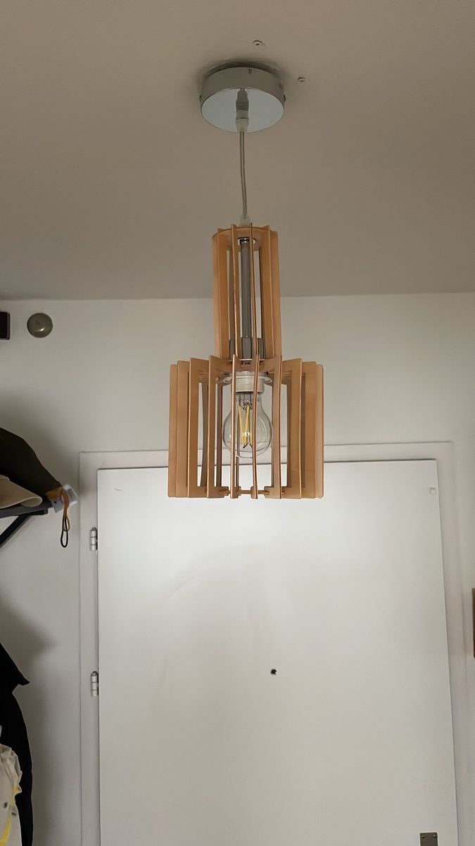 Beliani Kronleuchter & Deckenlampen: Holzlampe / wooden lamp – Neu (gemäss Beschreibung) aus Thalwil von Marina2603