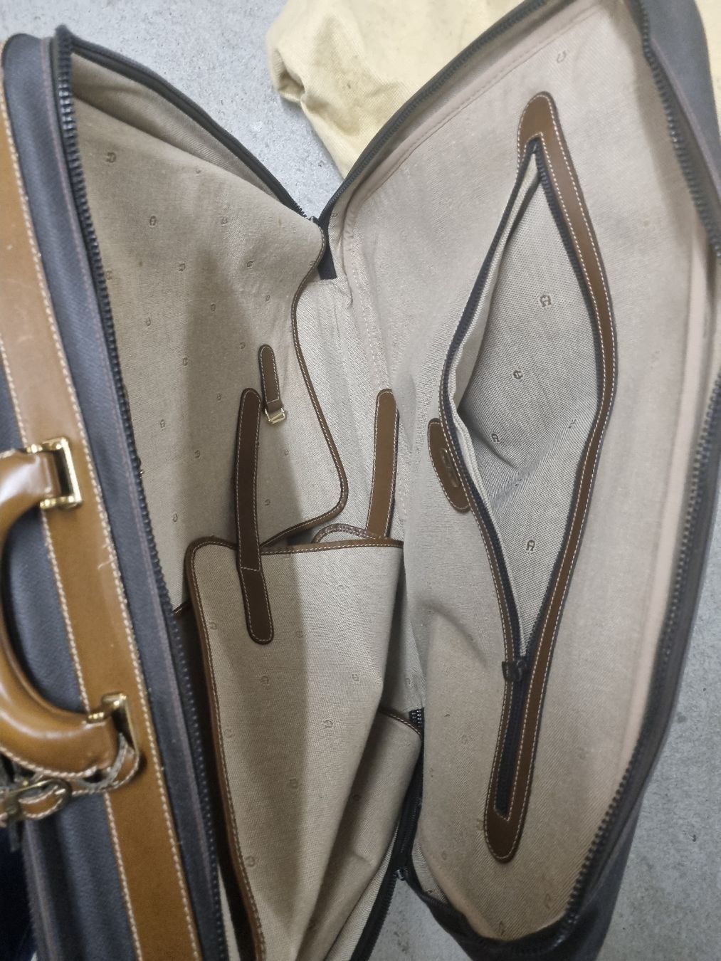 Valigie: Koffer Aigner – Usato da Ostermundigen venduto da vintage60 6