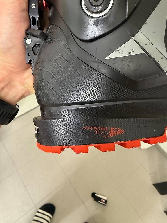 Herrenschuhe: Tourenschuh Atomic Hawx 120 – Gebraucht aus Schaffhausen von pat.st 2