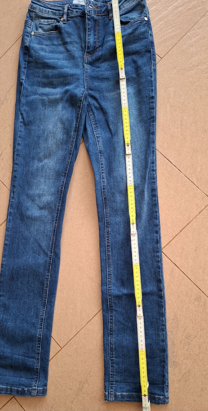 Jeans: Jeans blau 34 von Chicoree – Usato da Thun venduto da lede 1