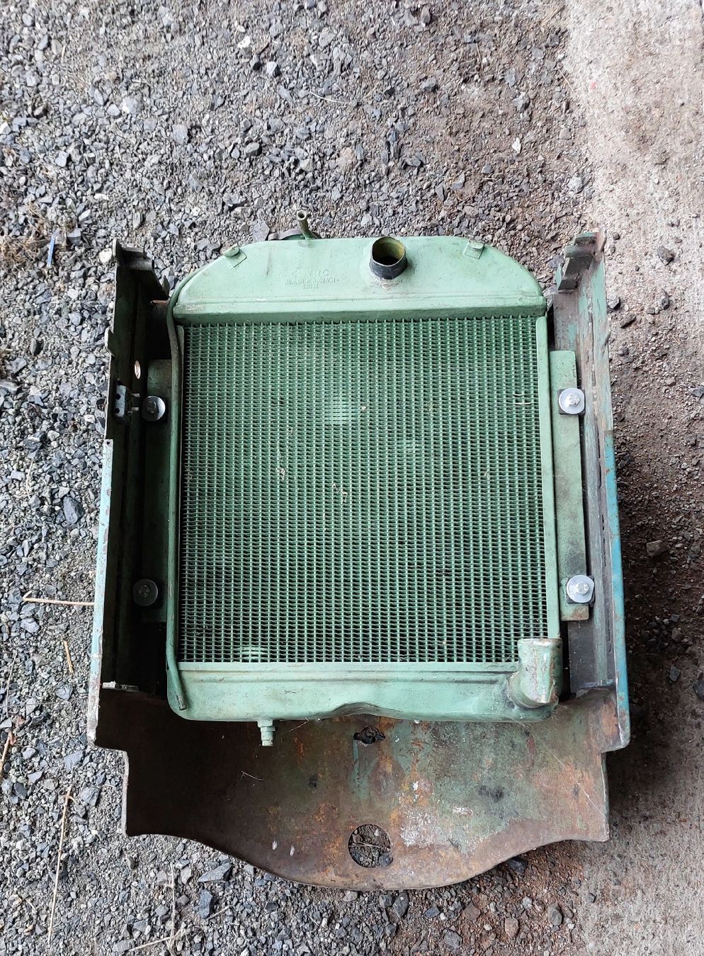Bührer Trattori: Bührer Front mit Kühler – Usato da Stans venduto da PF2169 2