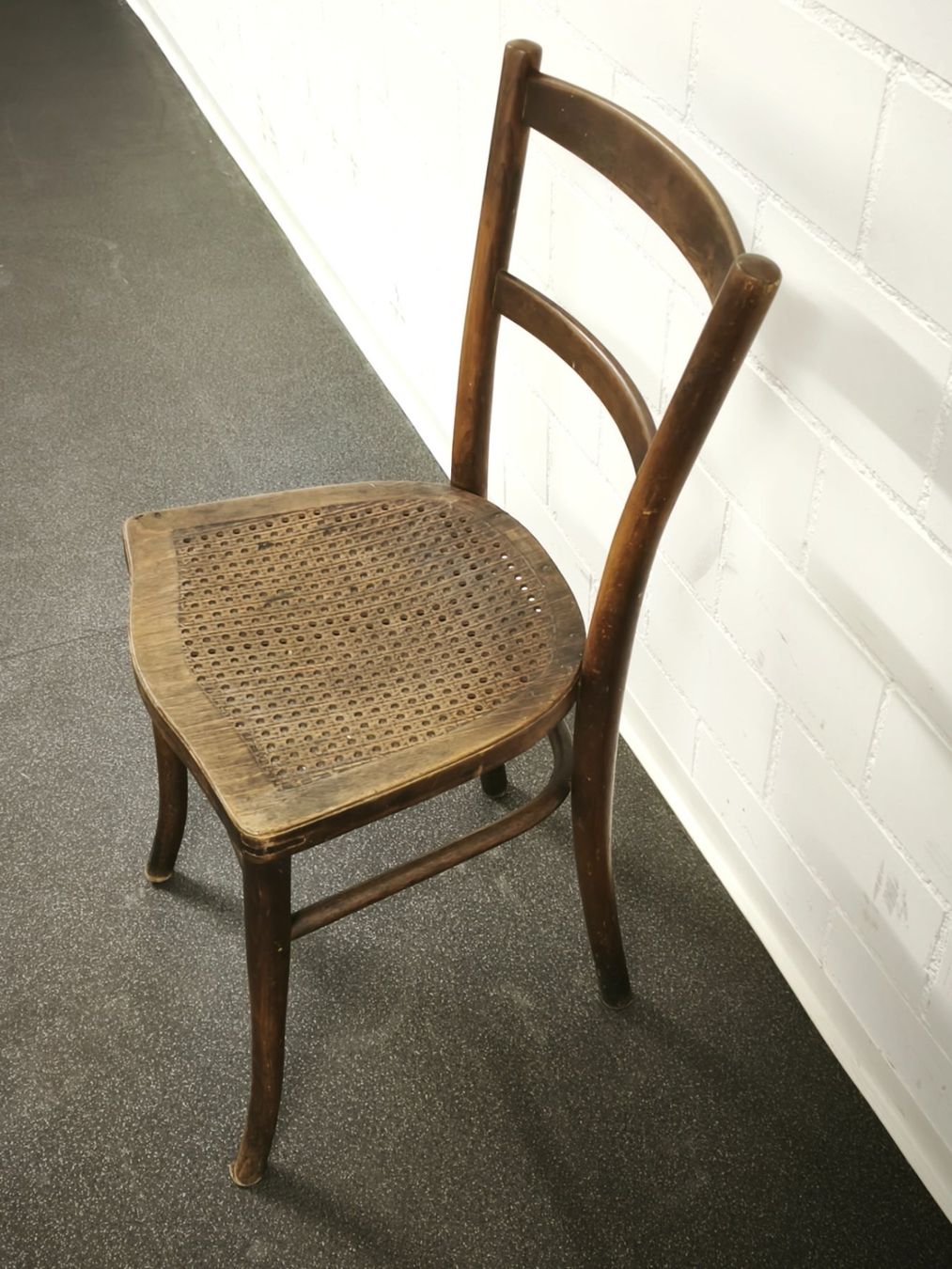 Thonet Sedie: Vintage "Bugholz-Stuhl" Gebrüder Thonet – Usato da Wettingen venduto da DaHa90 2