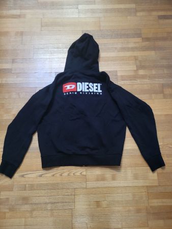 Felpa Diesel Nera, Taglia L, Ottime Condizioni!