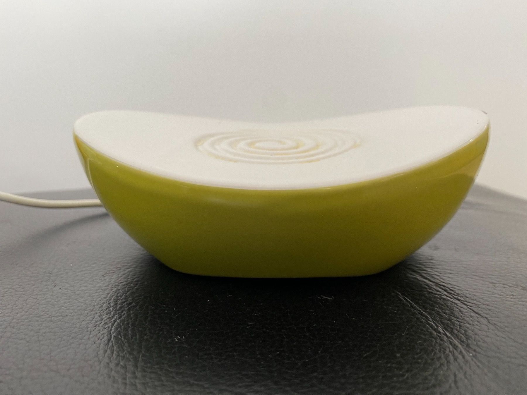 Ciotole: STONELLA CERAMIC DIFFUSER 220 V Porzella – Usato da Zürich venduto da stock4you 1