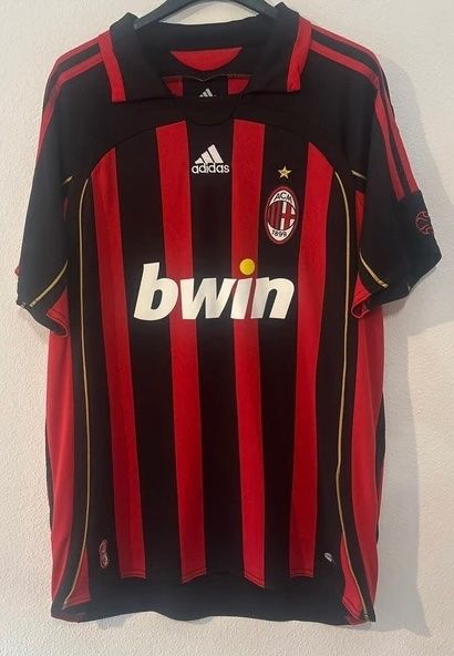 Adidas Canottiere & Pantaloni: Ac milan rétro 2006/07 Kaka – Usato da Genève venduto da RdV-o-BuyMorePayLess