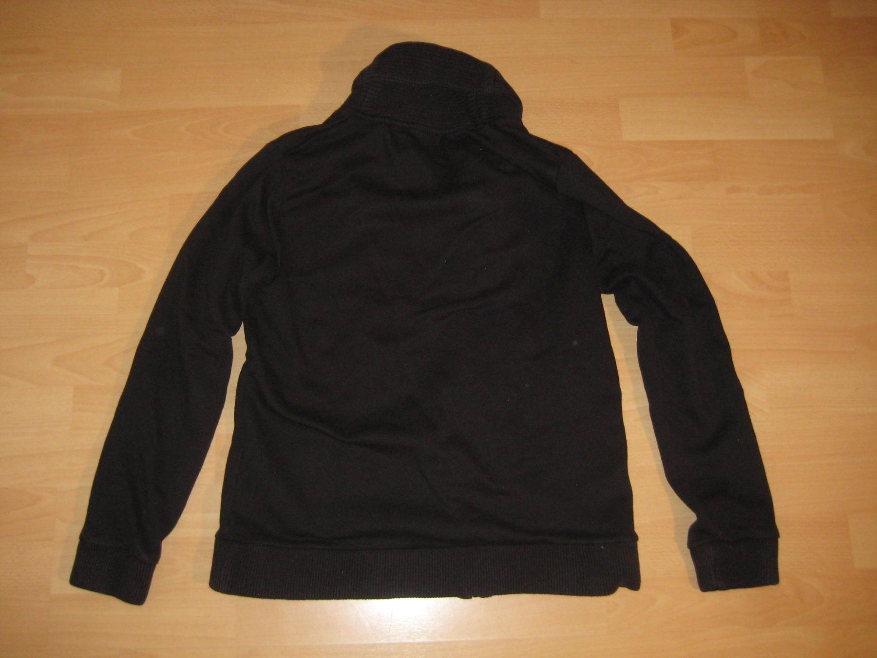 H&M Pullover & Sweatshirts: dicker Pullover mit grossem Kragen Gr. M – Gebraucht aus Greifensee von Janali01 1