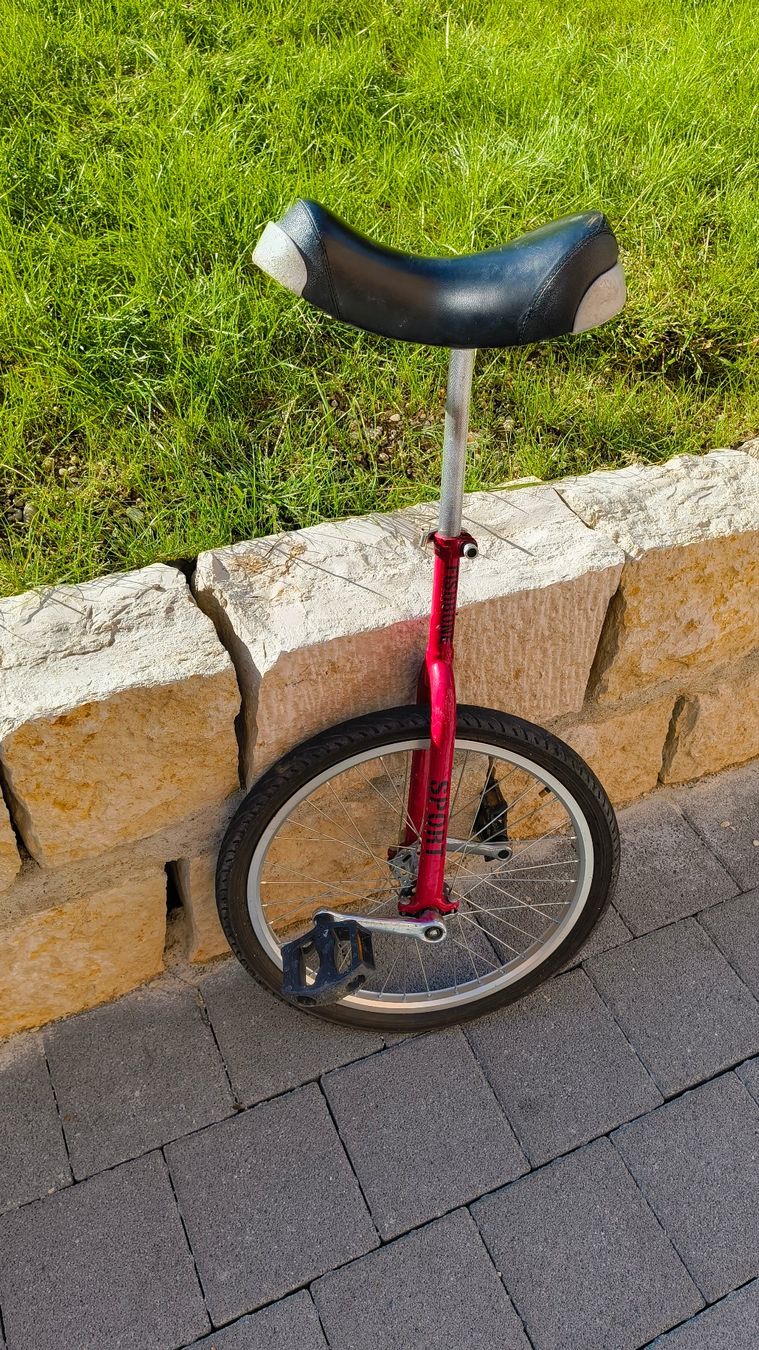 Biciclette: Rotes Einrad gebraucht guter Zustand – Usato da Stein AG venduto da fri_vpb8