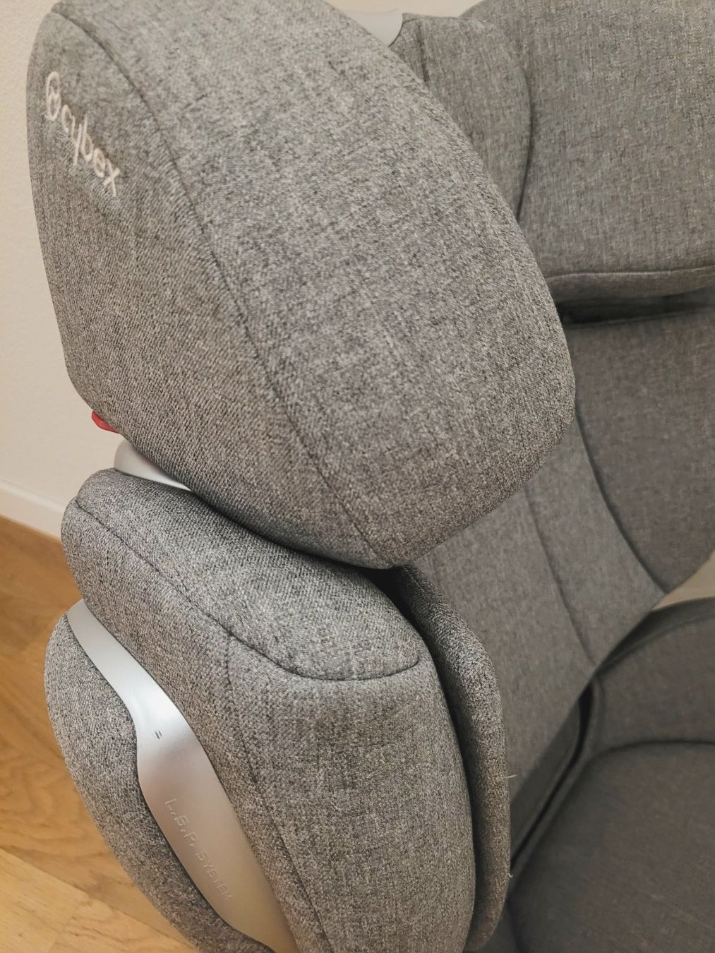 Cybex Seggiolini per auto: CYBEX Platinum Solution Q3-Fix Kindersitz - Deluxe Sitz! – Usato da Neuenegg venduto da transformer02 4
