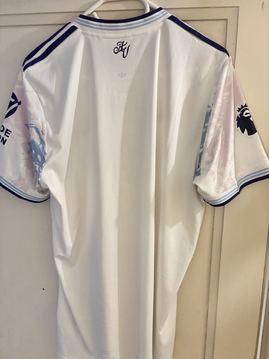Adidas Canottiere & Pantaloni: Aston Villa Third 25/26 Orignal Size L Patch Premier League – Usato da Genève venduto da Abdi27 1