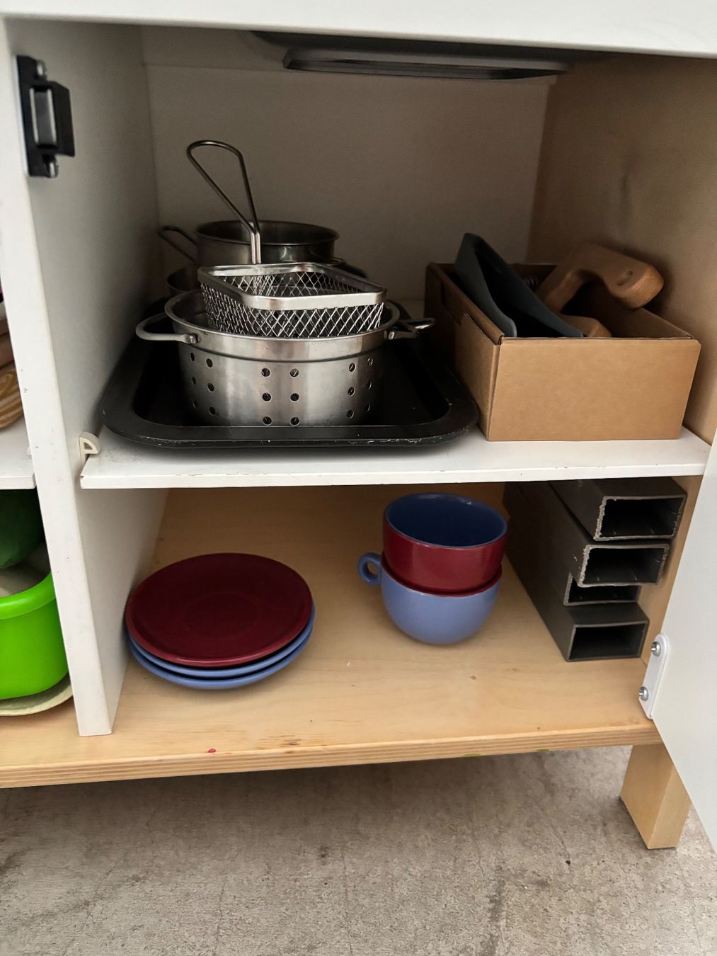 Ikea Giocattoli: Ikea Kinderküche mit Zubehör – Usato da Emmen venduto da H.Bettina 6