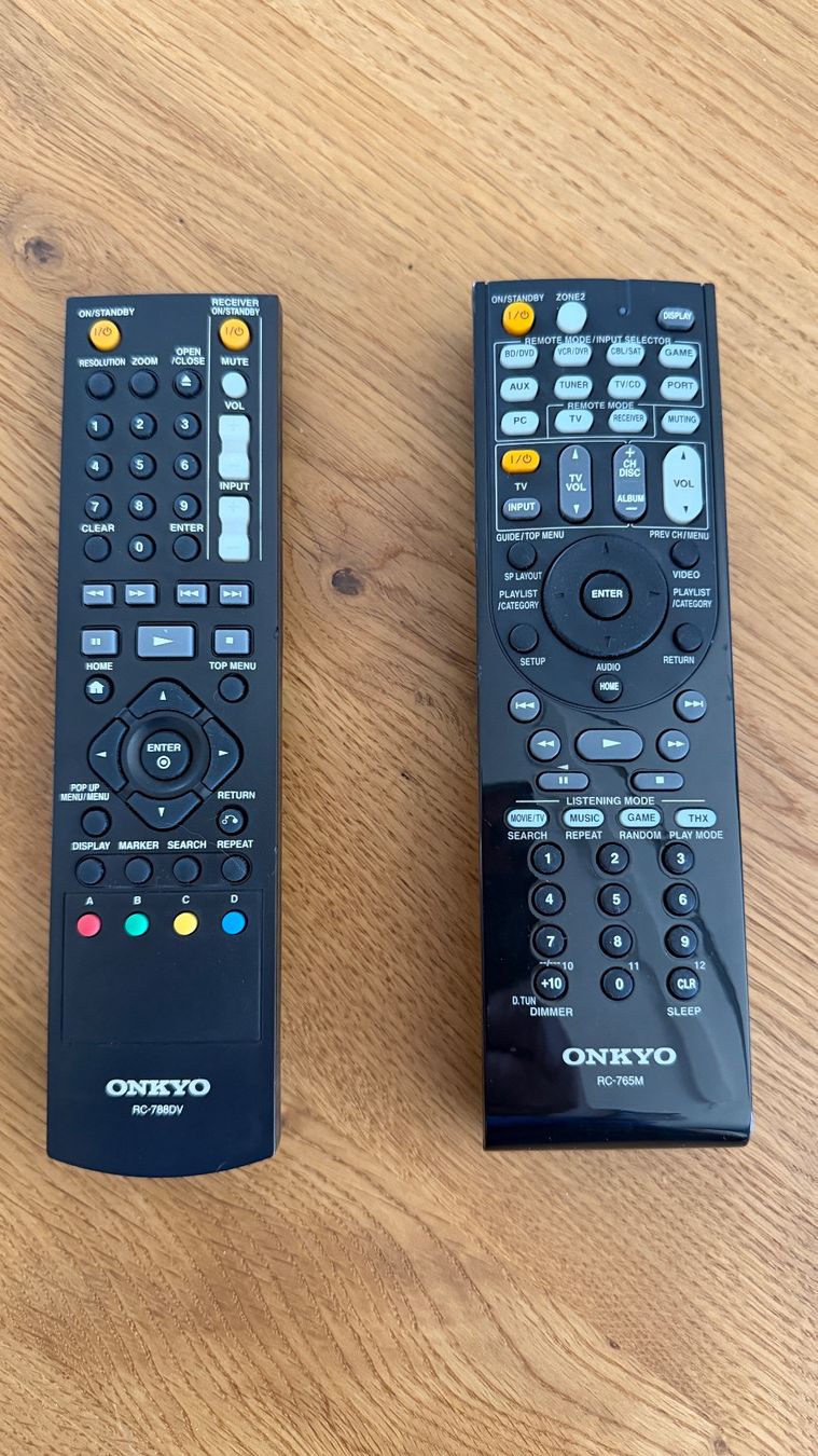 Onkyo Home Cinema: Onkyo AV Receiver TX-SR6 + Blu-ray Player BD-SP308 – Usato da Uster venduto da Schmidtbande 1