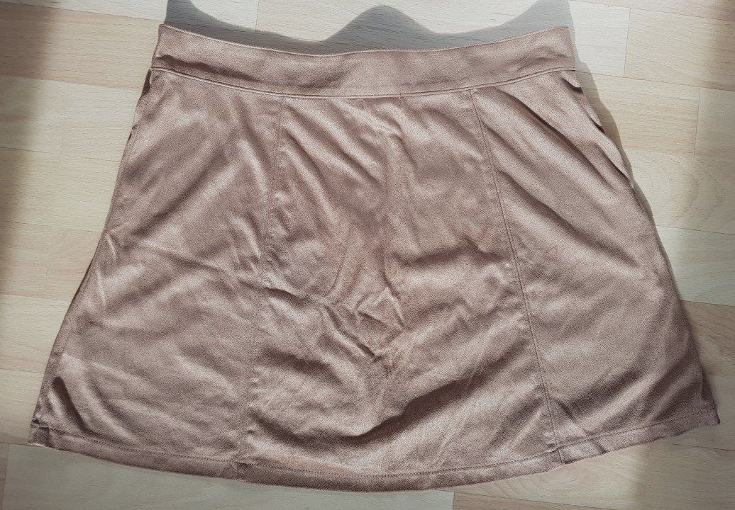Gonne: American Eagle Outfitters Rock – Usato da Suhr venduto da JamesM19 1