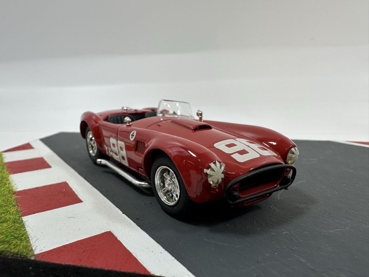 Modellini d'auto: 1962 AC Shelby Cobra 1:43 #98, MODEL BOX – Nuovo (secondo la descrizione) da Zofingen venduto da rf9_x2xt 6