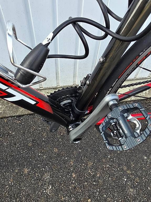 Scott Velos: Vélo de route Scott Addict R2 full carbone – Gebraucht aus Riaz von Alesco 2