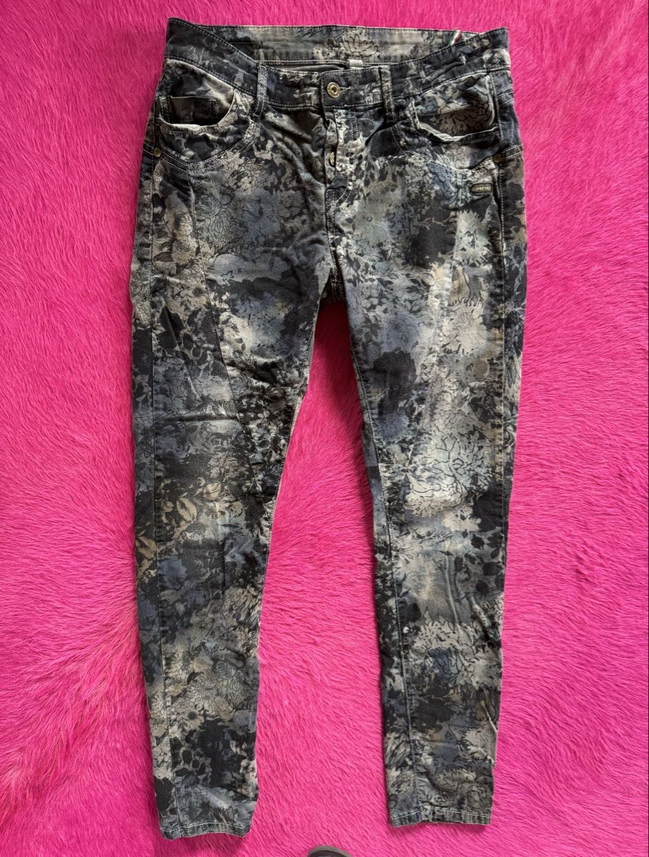 Gang Hosen: Hose von GANG / Grösse: 29 – Gebraucht aus hendschiken von hippielfe