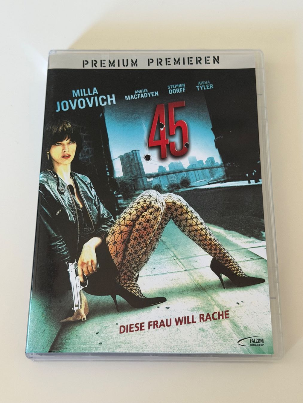Alle DVDs: .45- mit Milla Jovovich - Kaliber 45 – Gebraucht aus Altstätten SG von sheamus