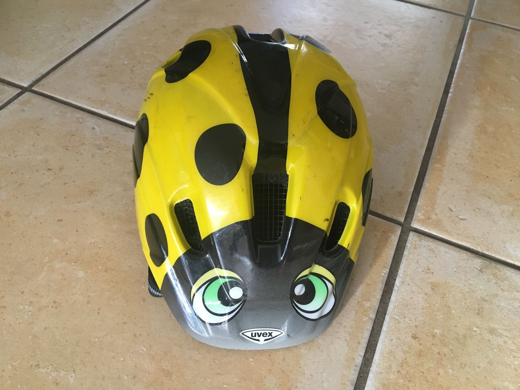 Caschi: Casque vélo enfant – Usato da La Tour-de-Peilz venduto da zazen33