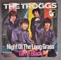The Troggs – Night Of The Long Grass / disque 7" 45 rpm