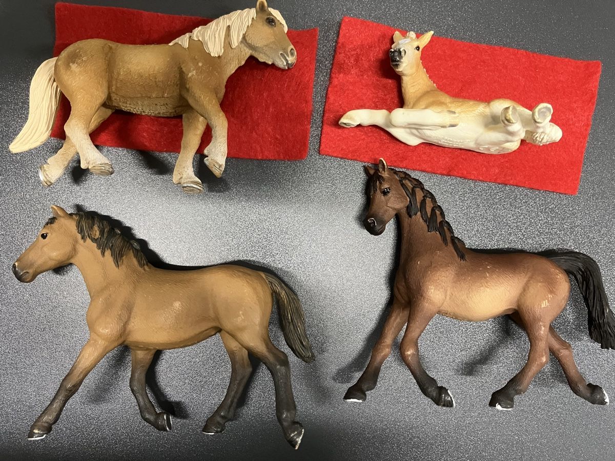 Schleich Giocattoli: Schleich pferde 4x und Menschen 3x – Usato da Bever venduto da dvojca 2