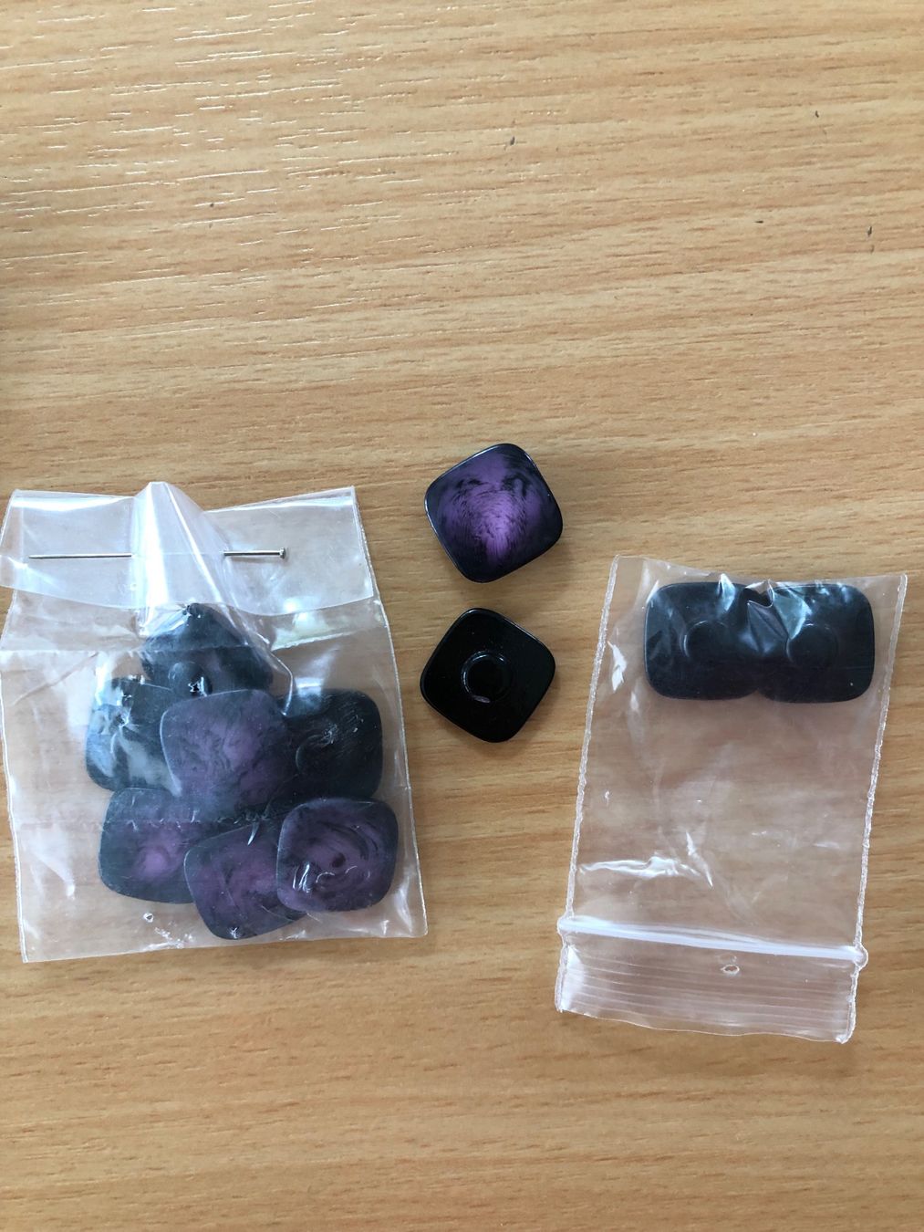 Knöpfe: Lot Knöpfe Pink Violett ca. 630 gr. – Gebraucht aus Sirnach von Goforit2001 7