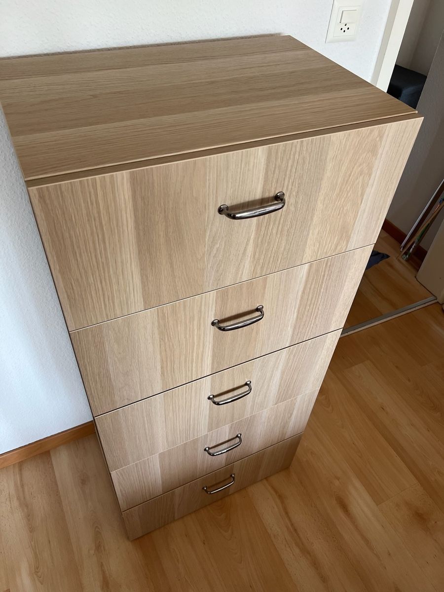 Ikea Cassettiere: Kommode Eiche Nachbildung 5 Schubladen guter Zustand – Usato da Zürich venduto da T4dd4eus 1